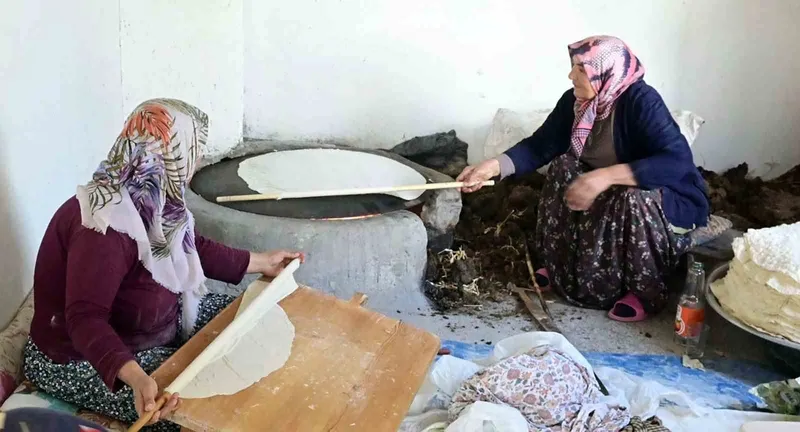 Yozgat’ta imece geleneği ile kış hazırlığı devam ediyor
