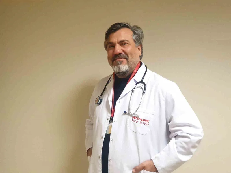 Prof. Dr. Kutlu: 