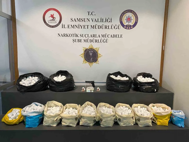 Samsun’da 105 bin uyuşturucu hap ele geçti: 5 gözaltı
