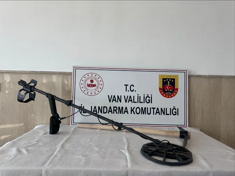 İzinsiz define arayanlara suçüstü

