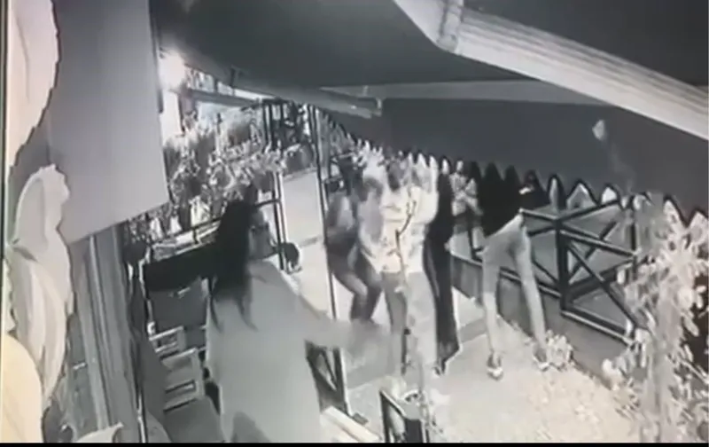 Bursa’da kafeye alınmadığı için 4 kişiyi vuran saldırgan yakalandı
