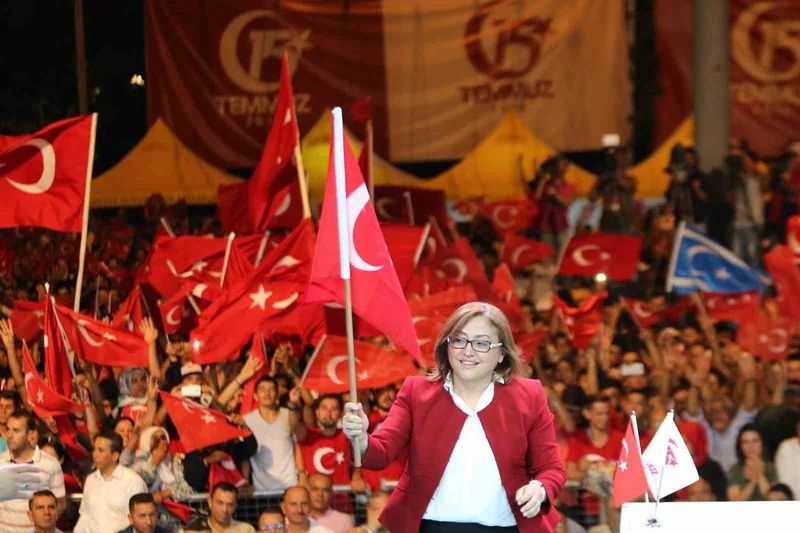 Şahin: 