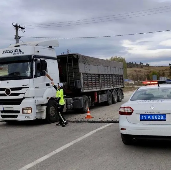 Bilecik’te düzensiz göçle mücadeleye yönelik huzur uygulaması
