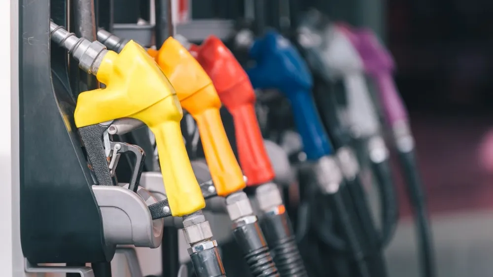 Benzine 85 kuruşluk zam yolda