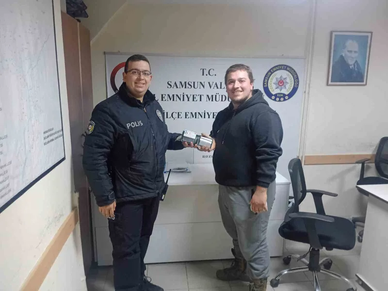 Havza’da kayıp cüzdan sahibine ulaştırıldı
