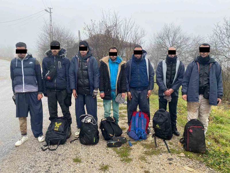 Kırklareli’nde 9 kaçak göçmen yakalandı
