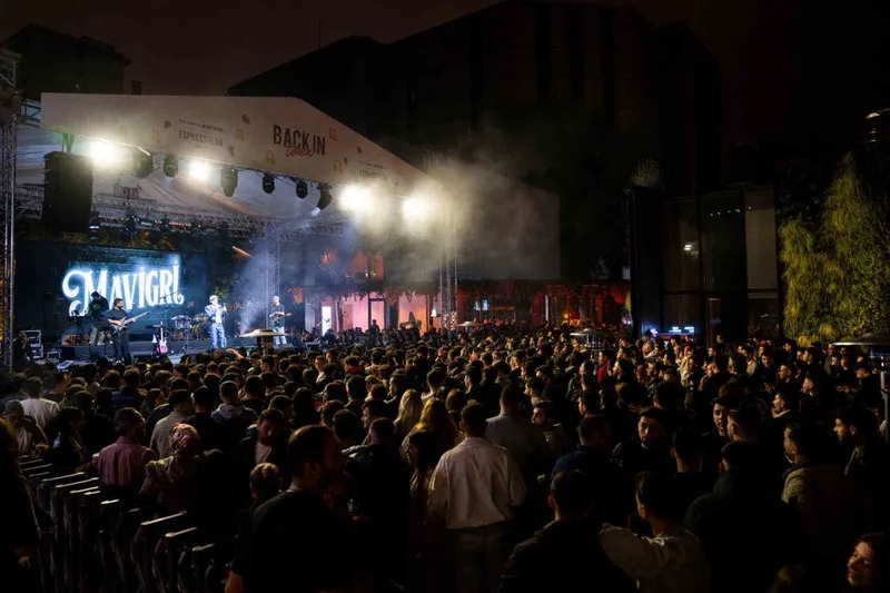 Espressolab, Back in Town etkinliğiyle sonbaharı karşıladı
