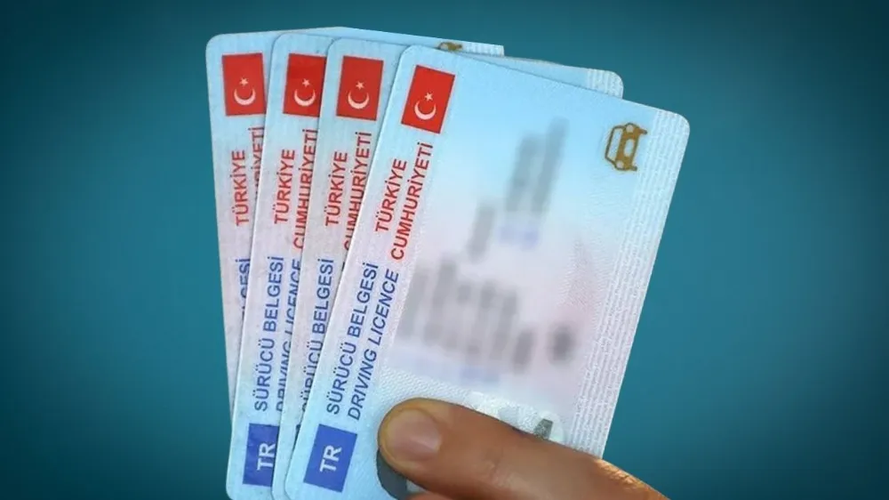 Eski tip ehliyetlerin yenilenmesi için son gün