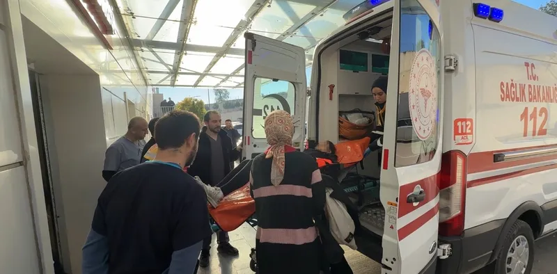 Tokat’ta elini dokuma makinesine kaptıran işçi yaralandı
