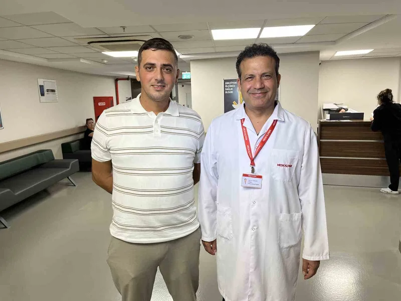 Tıpta ender rastlanan dev tümör ameliyatla çıkarıldı
