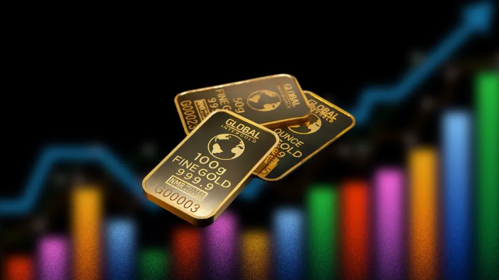 Ons altın ilk kez 4 bin doları aştı: Altında yükseliş sürecek mi?