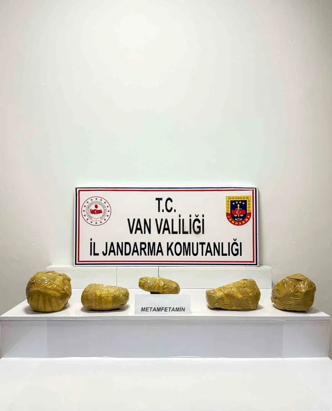 Van’da 21 kilo metamfetamin ele geçirildi
