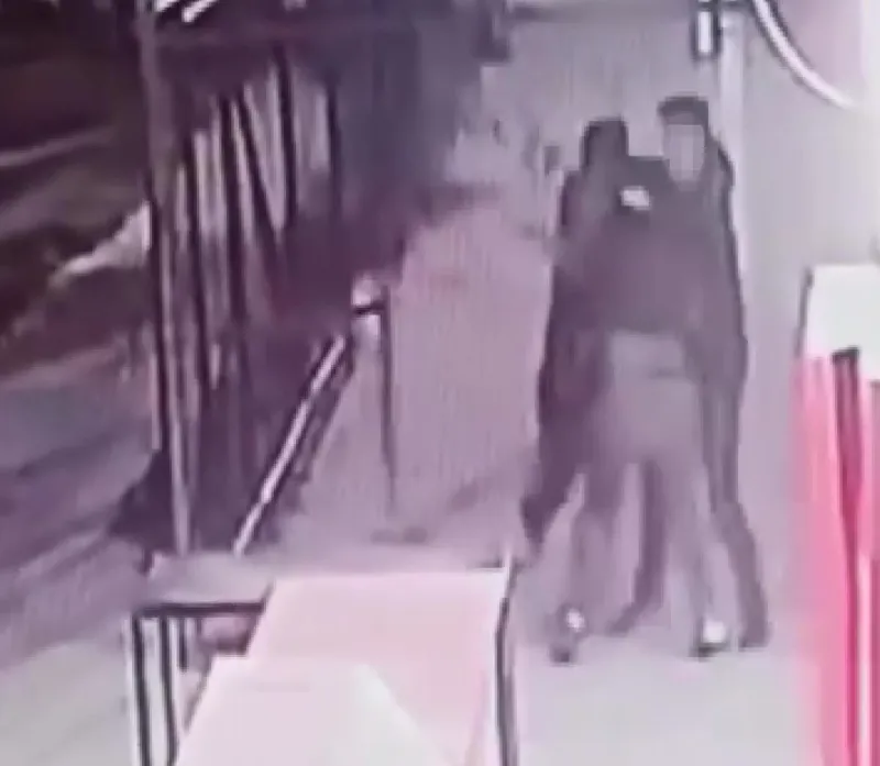 Lise öğrencileri darp edilip bıçaklanmıştı: Yaşı küçük 6 şüpheli yakalandı
