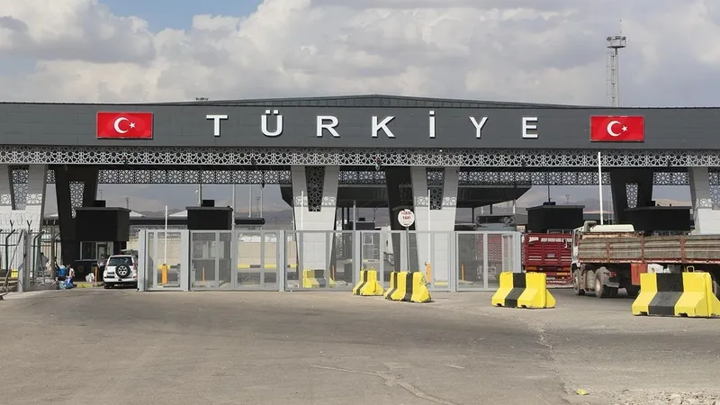 Şırnak’ta emniyet ekipleri sınırda suçlulara geçit vermedi
