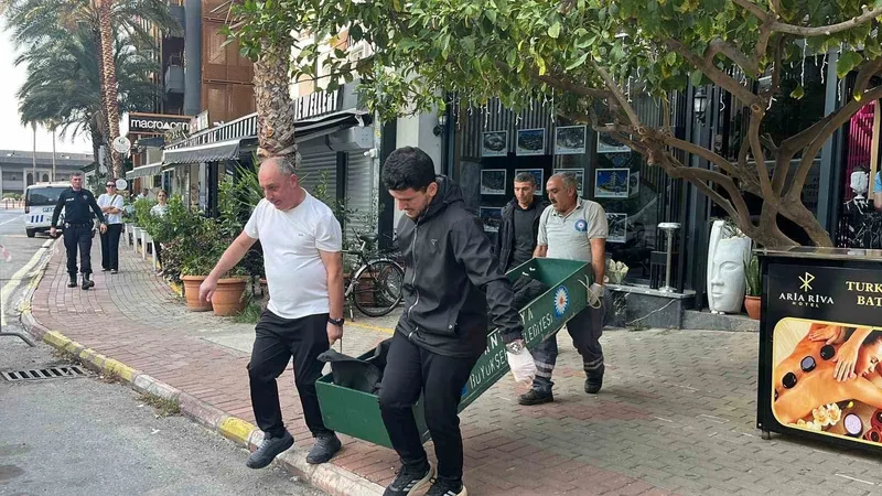 Alanya’da Rus uyruklu kadın otel odasında ölü bulundu
