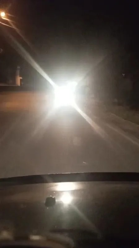 Motosiklet ile hafif ticari araç çarpıştı: 1 ölü
