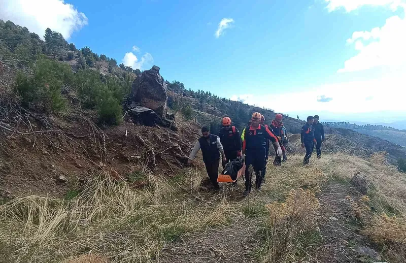 Ava giden vatandaş fenalaşması sonrası yaşamını yitirdi
