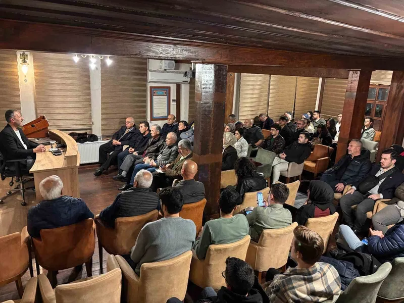 ‘Yapay Zeka Gölgesinde Gelecek Tasavvuru’ hakkında konuşuldu
