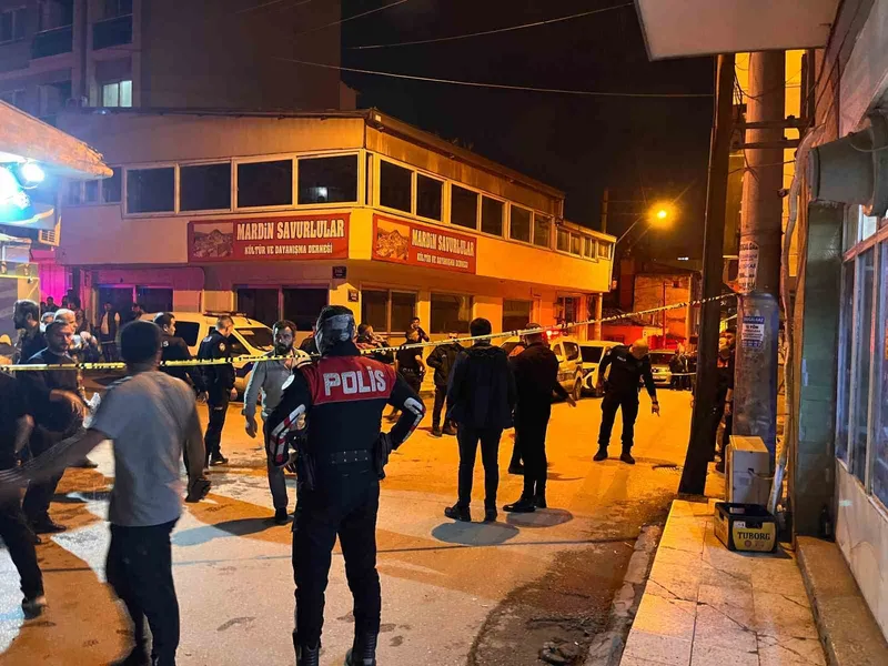 İzmir’de cinayetle biten aile kavgasında 9 gözaltı, 4 tutuklama
