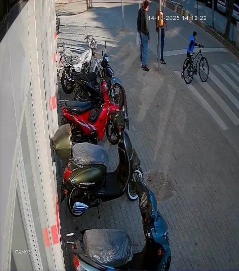 Mustafakemalpaşa’da polis aracının çarptığı Ömer’in kaza görüntüleri ortaya çıktı
