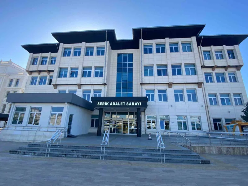 Eski CHP ilçe başkanı ve DSİ 13. Bölge Müdür Yardımcısı 