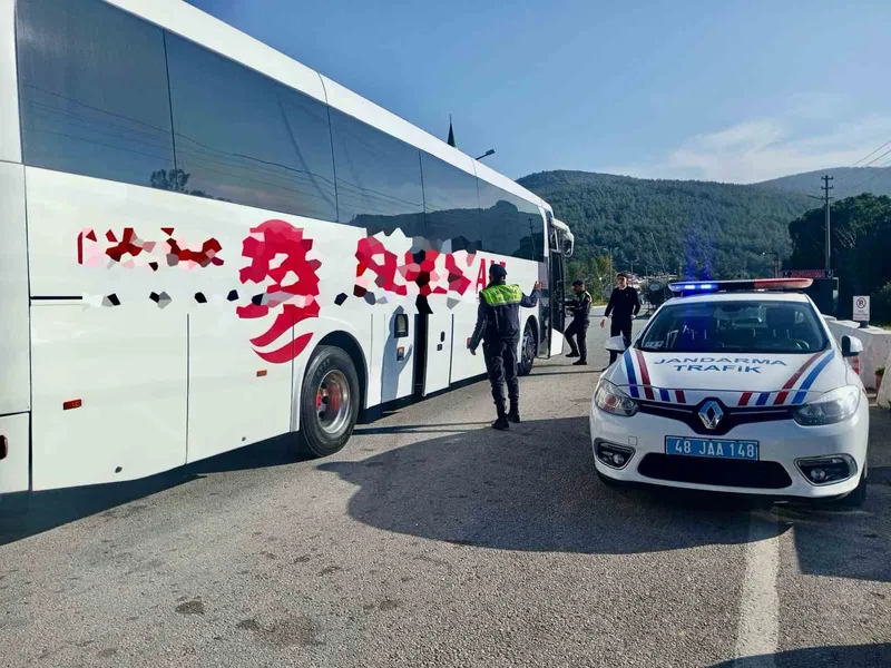 Muğla Jandarması 7 günde 20 bin 231 araç denetledi
