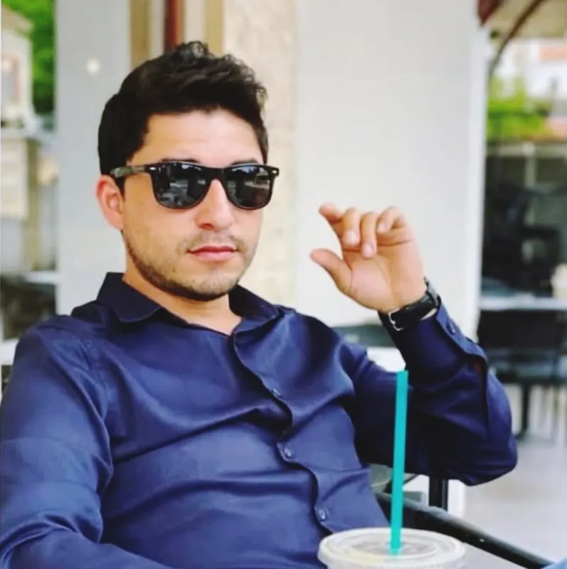 Mali müşavir evinde ölü bulundu
