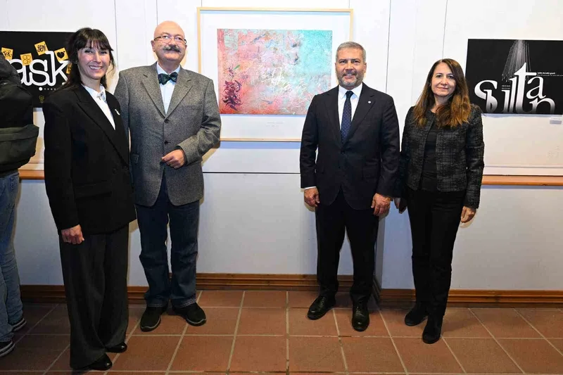 Yunus Emre Sergisi ziyaretçilere kapılarını açtı
