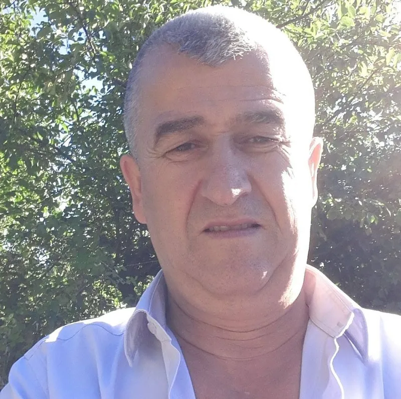 Eski polis av tüfeği ile katliam yaptı; 2 ölü 2 yaralı
