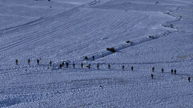 Sivas’ta 8 gündür kayıp olan yaşlı adamı arama çalışmaları sürüyor
