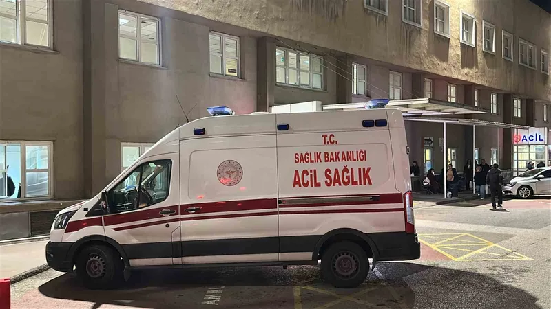 Ümraniye’de yedikleri lokum sonrası 40 öğrenci hastanelik oldu
