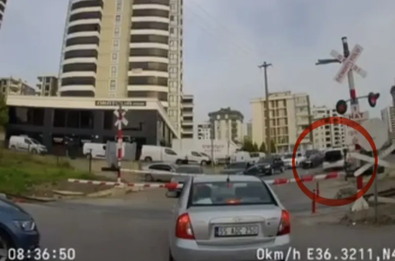 Tren yolu hattında trafik güvenliğini tehlikeye düşüren sürücüye ceza
