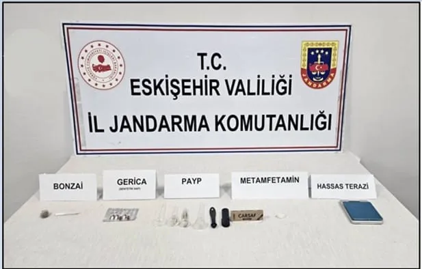 Jandarma piknik alanında uyuşturucu satan şahsı yakaldı
