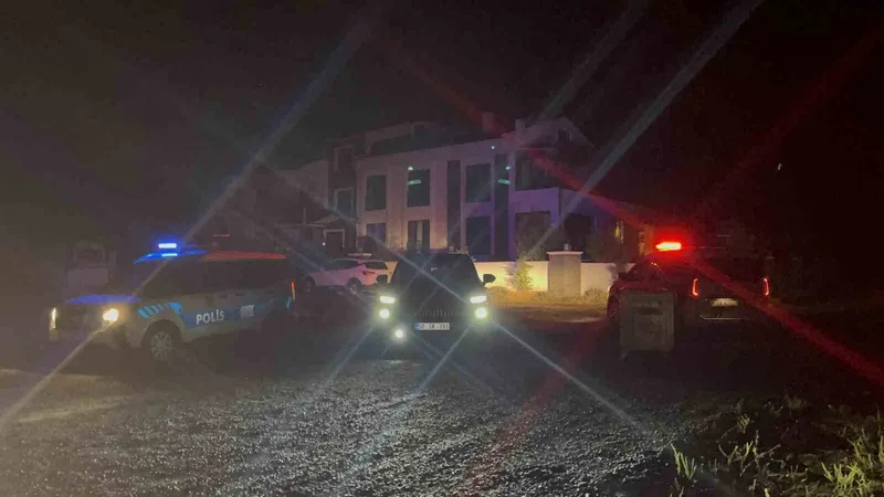 Damadını gözünden vurdu
