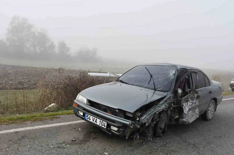 Samsun’da iki otomobil çapıştı: 3 yaralı
