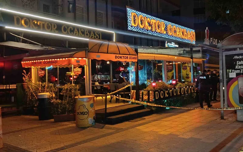 İşyeri sahibi, işyerinde motosikletli şüpheliler tarafından infaz edildi
