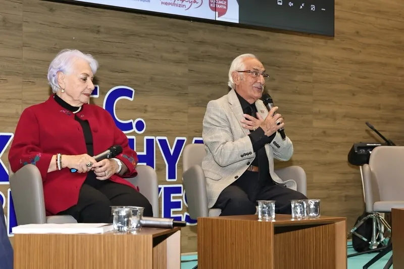 Kütahya Belediyesi’nden Nilüfer Örnek Özkan ve Adil Özkan’a Saygı Gecesi
