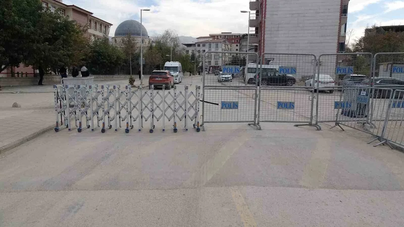 Malatya’da 116 sanıklı organize suç örgütü davası kapalı spor salonunda görülecek
