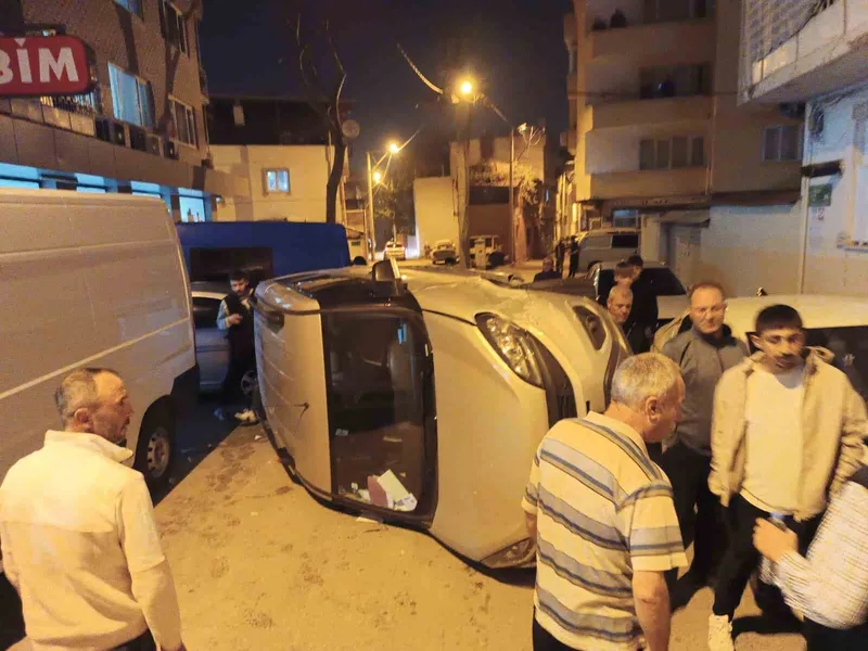 Kontrolden çıkan otomobil yan döndü: 1 yaralı
