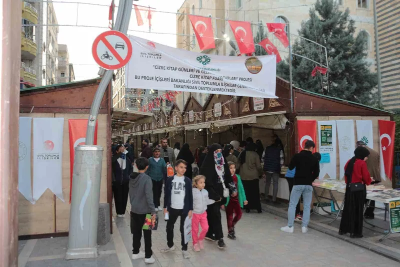 Yazarlar Cizre Kitap Fuarı’nı değerlendirdi
