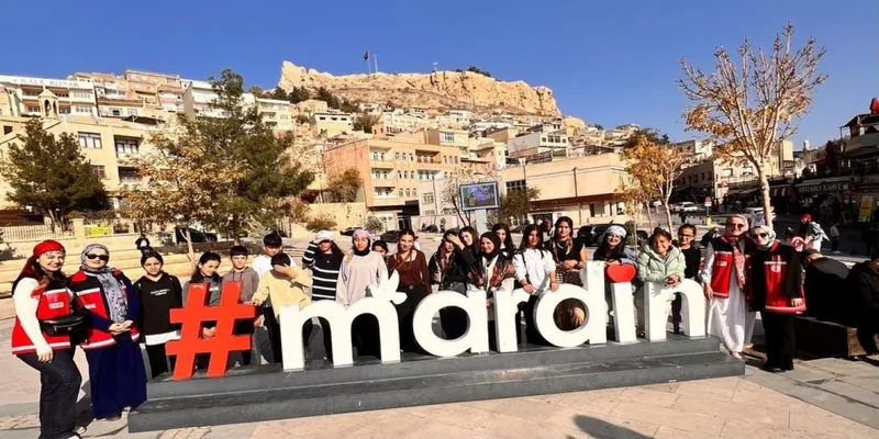Şırnaklı çocuklara Mardin’de unutulmaz kültürel gezi
