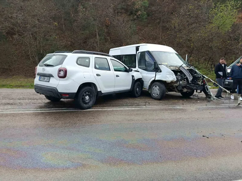 Tokat’ta zincirleme kaza: 9 yaralı
