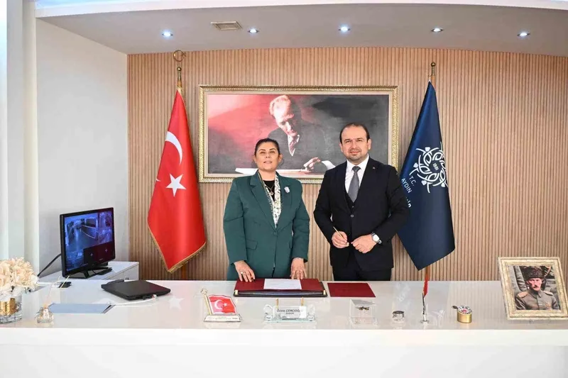 Nazilli’de diş kliniği, kırsalda mobil klinikler hizmete giriyor
