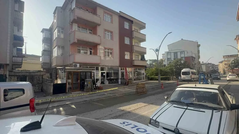 Gebze’deki farklı bir mahallede yeni ihbar: 3 binadan 42 kişi tahliye edildi
