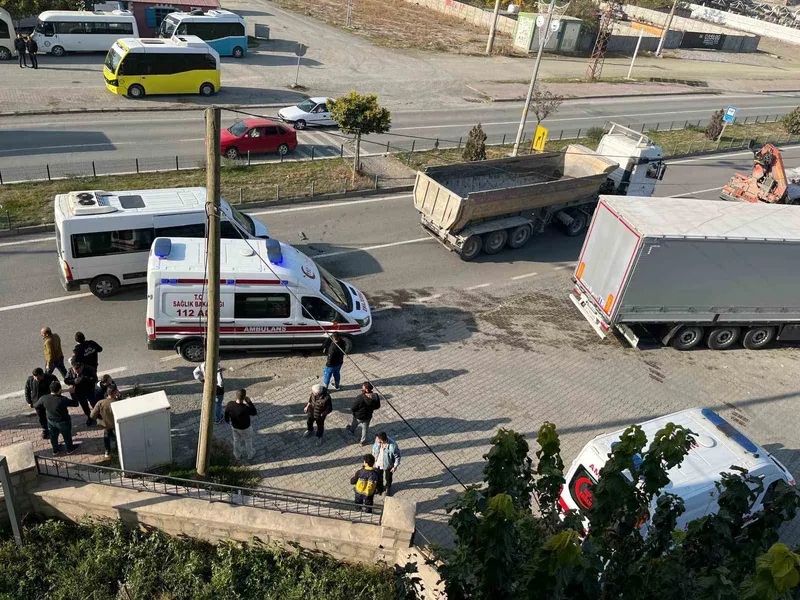 Iğdır’da polis minibüsü kaza yaptı: 7 yaralı
