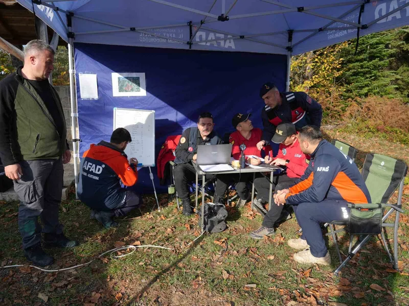 Kastamonu’da kayıp anne ile oğlunu arama çalışmalarına devam ediliyor
