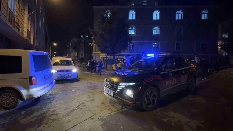 Arnavutköy’de silahlı saldırı: 1’i çocuk 2 yaralı
