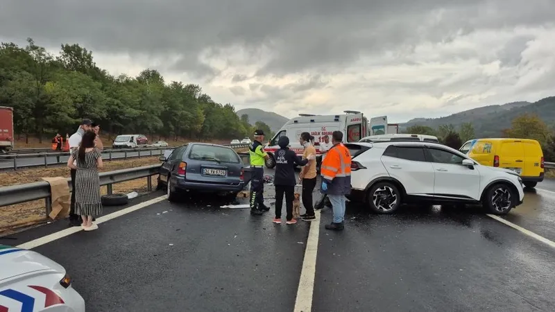 Düzce’de 2025’te kazalarda 11 kişi hayatını kaybetti 2 bin 96 kişi yaralandı
