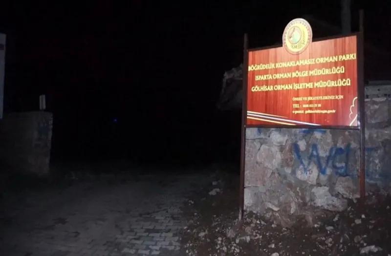 Gökyüzündeki bilinmeyen ışık paniğe neden oldu: Gerçek göktaşı çıktı
