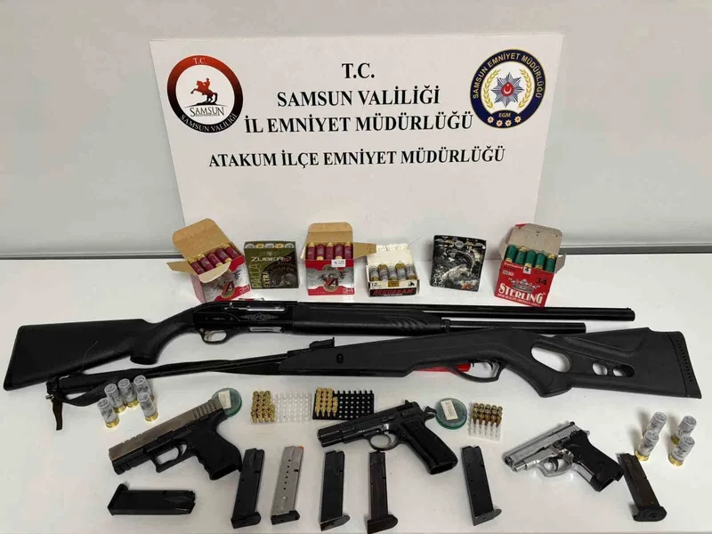 Atakum’da ruhsatsız silah ve mühimmat ele geçirildi
